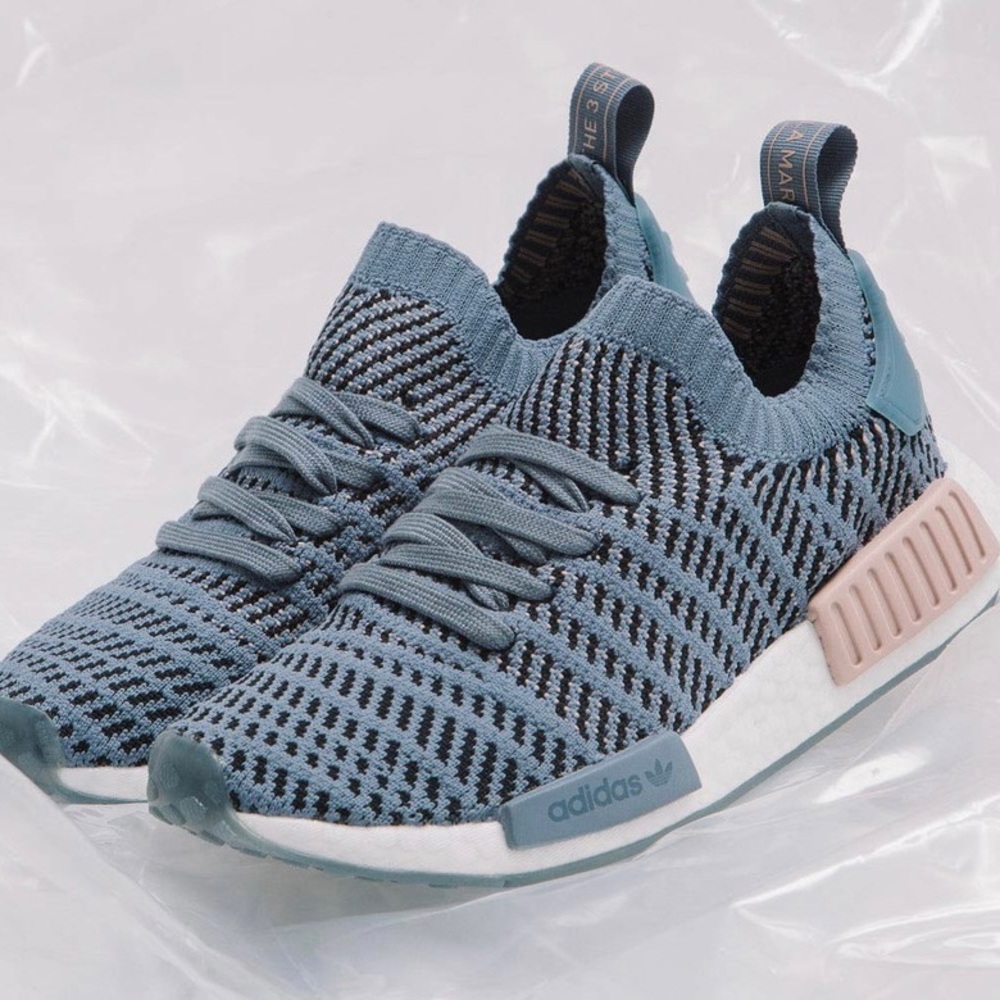 ADIDAS | NMD R1 STLT Prime-knit Pink & Blue Size 6.5